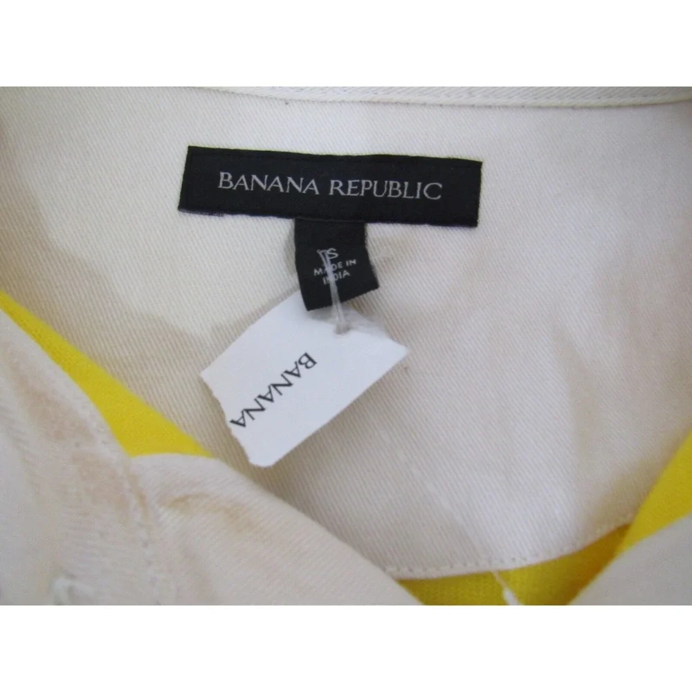 Banana Republic Monogram Yellow Polo Collar Shirt Size‎ S